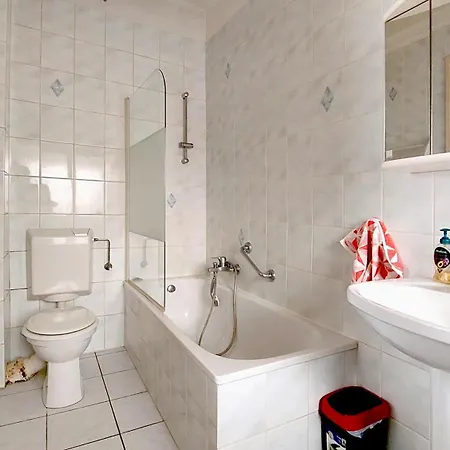 Apartment F2 Hyper Centre